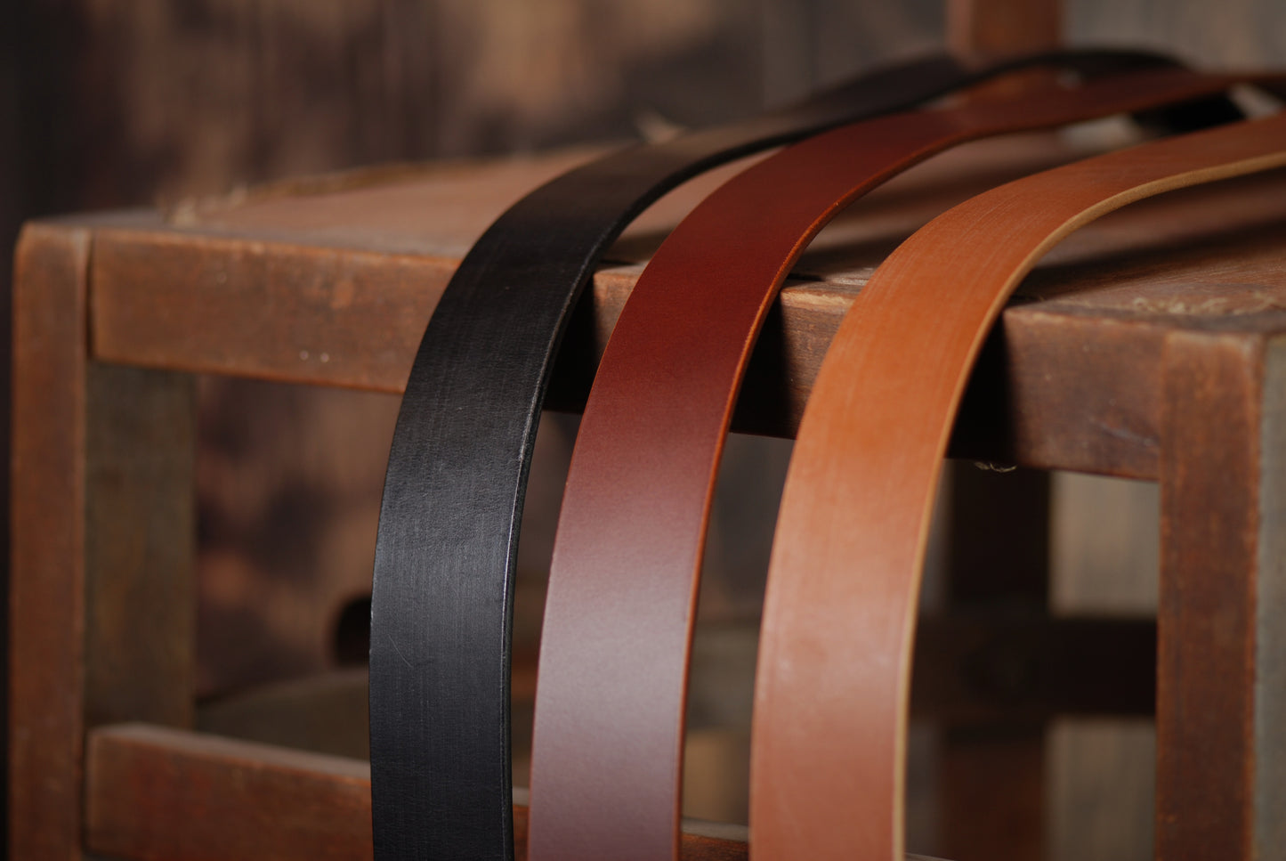 Italian Bridle leather in 3 colours